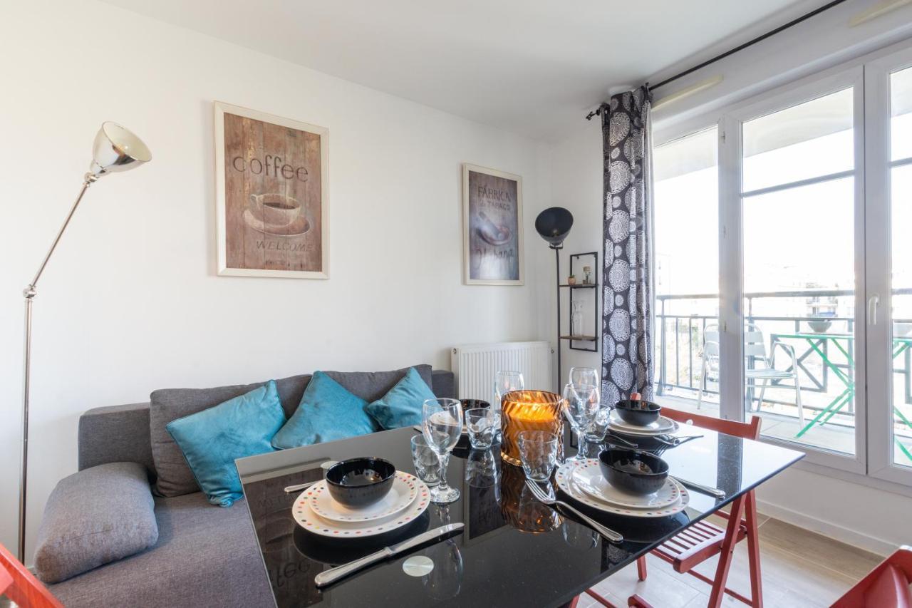 Family Travel Paris Apartamento Bussy-Saint-Georges Exterior foto